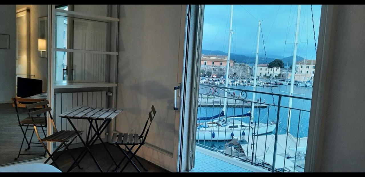 Monolocale La Darsena Apartamento Portoferraio Exterior foto