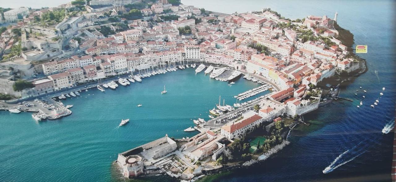 Monolocale La Darsena Apartamento Portoferraio Exterior foto